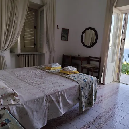 Casa Pesce Daire Barano dʼIschia